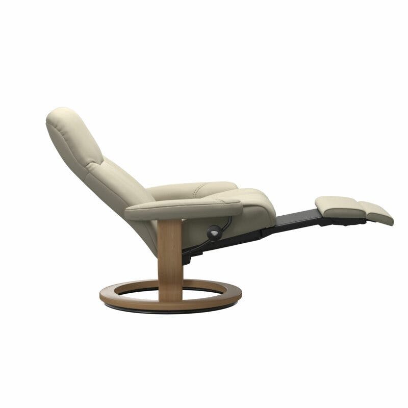 Stressless Consul Classic Power Relaxsessel mit Lederbezug Batick Cream und Gestell in Eiche - Relaxfunktion